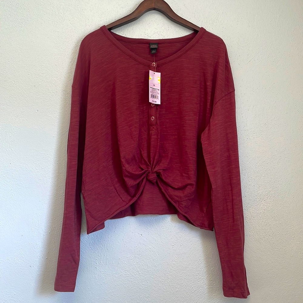 Long Sleeve Oversized Cropped Top